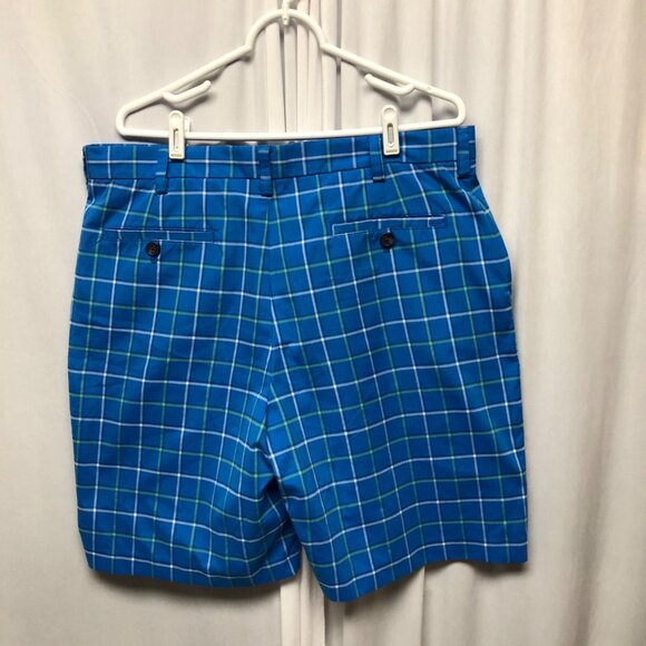 IZOD Xtreme Function Golf Shorts Mens 36 Blue Green White Plaid Flat Front - Picture 2 of 6